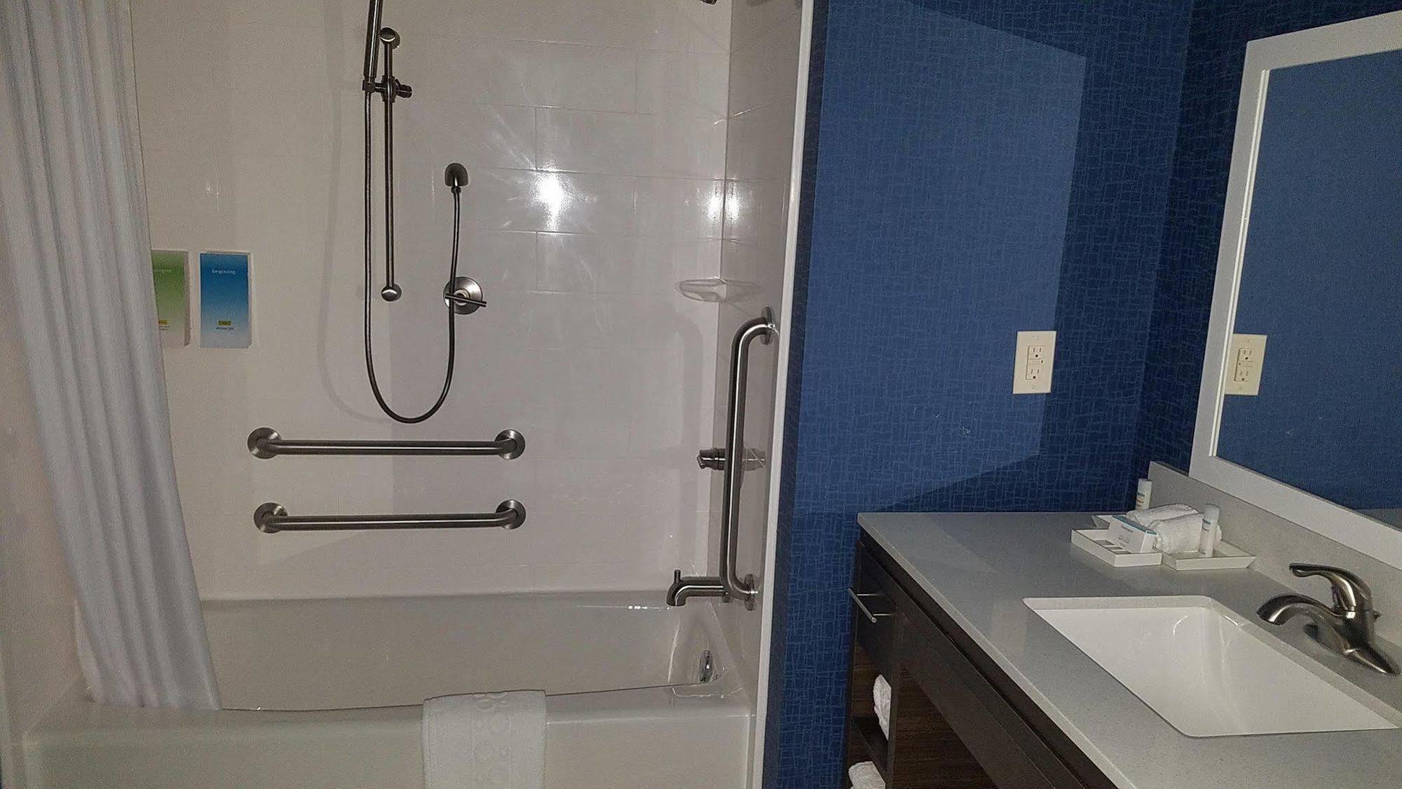 Home2 Suites By Hilton Tulsa Hills מראה חיצוני תמונה